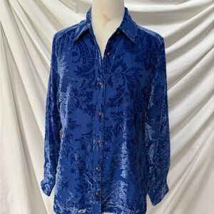 Soft Surroundings Blue Velvet Burnout Shirt Blouse size L